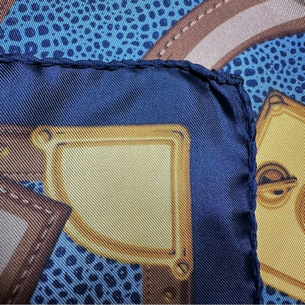 Larioseta Como Silk Scarf VINTAGE– World Map & Travel Trunks, Made in Italy